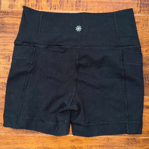 Athleta Girl Right Moves Stash Black Athletic Shorts, size 8-10 - Picture 3 of 6